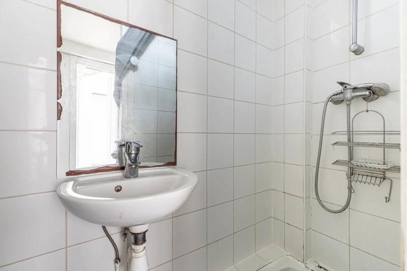 Studio - 14 m² - 1 pièce