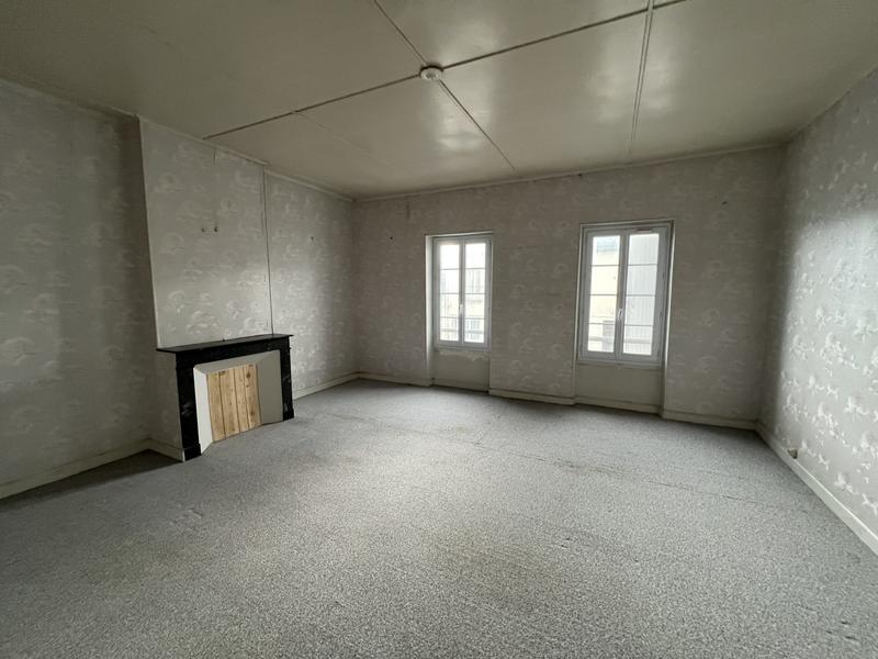 Maison - 252 m² - 5 pièces