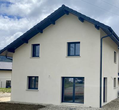 Maison - 94 m² - 5 pièces