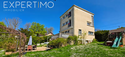 Maison - 122 m² - 5 pièces