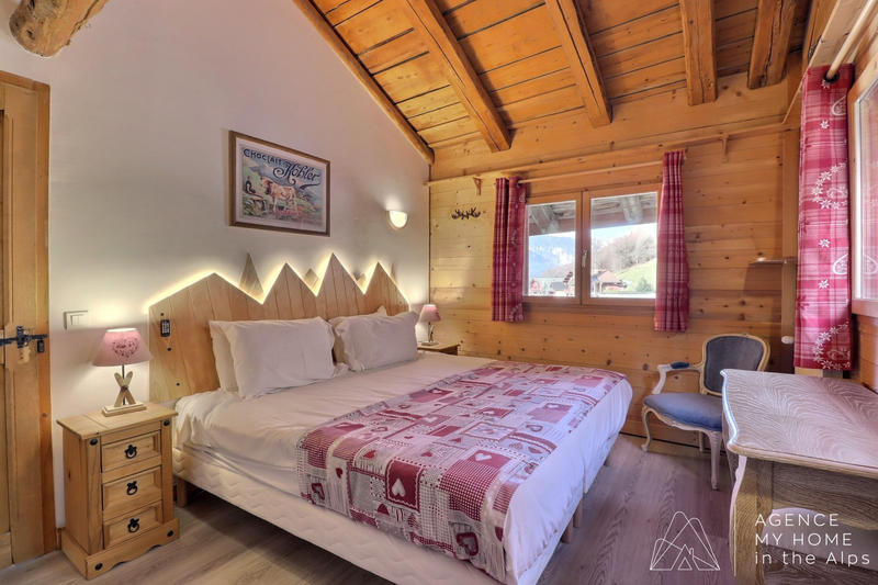 Châlet - 258 m² - 12 pièces