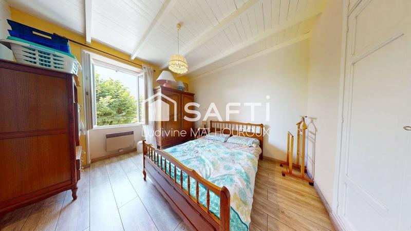 Maison - 137 m² - 6 pièces