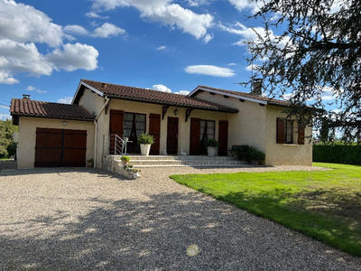 Villa - 102 m² - 4 pièces