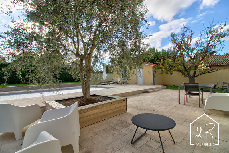 Maison - 140 m² - 5 pièces