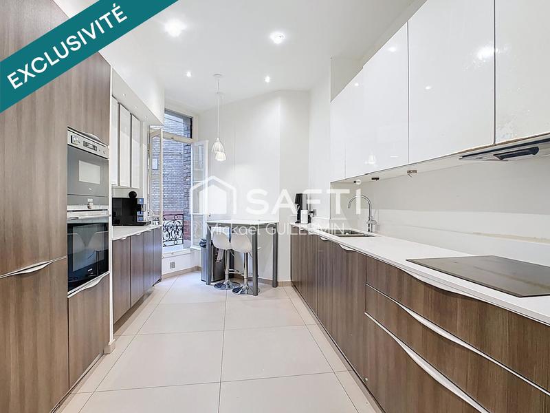 Appartement - 196 m² - 7 pièces