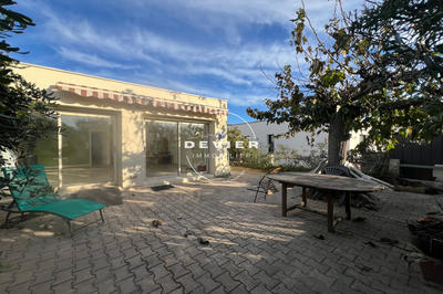 Maison - 93 m² - 4 pièces