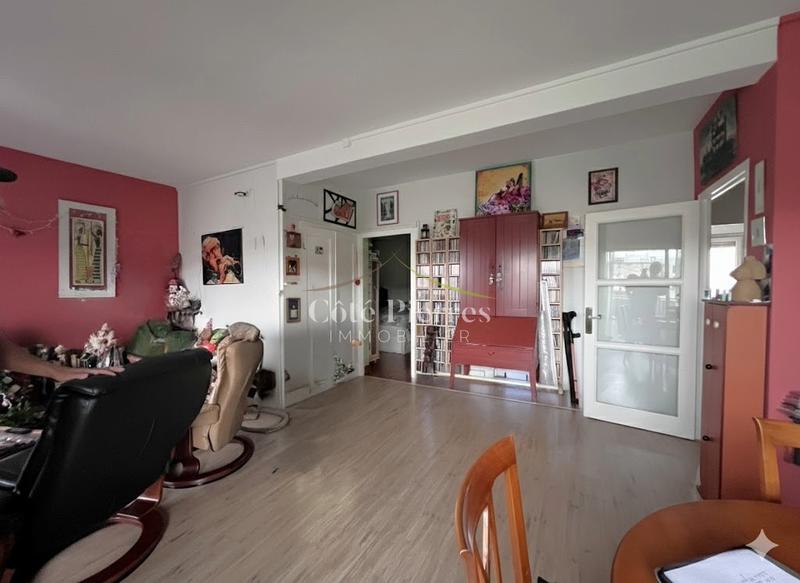 Appartement - 70 m² - 3 pièces