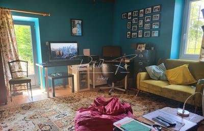 Maison - 251 m² - 8 pièces