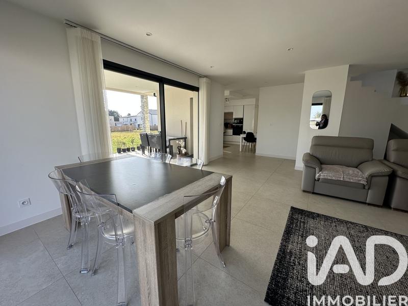 Maison - 150 m² - 6 pièces