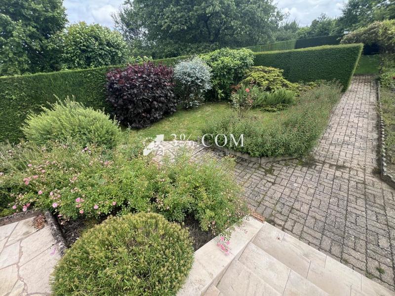 Maison - 100 m² - 6 pièces