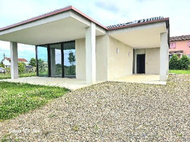 Maison - 106 m² - 5 pièces