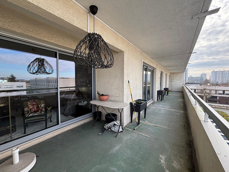 Appartement - 97 m² - 4 pièces