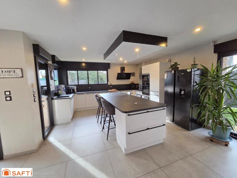 Maison - 127 m² - 5 pièces