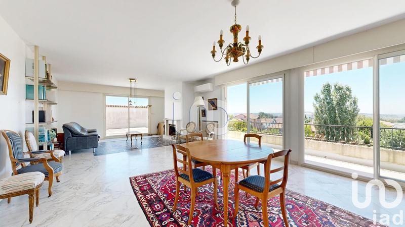 Appartement - 163 m² - 5 pièces