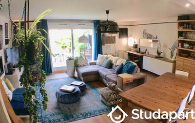 Chambre - 12 m² - 1 pièce