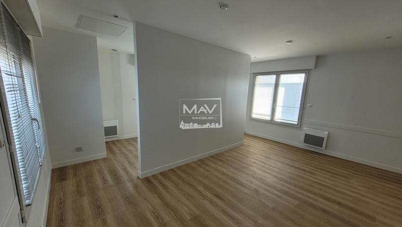 Local commercial - 31 m² - 2 pièces