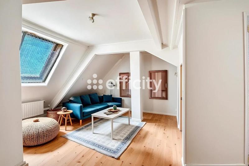 Maison - 190 m² - 7 pièces