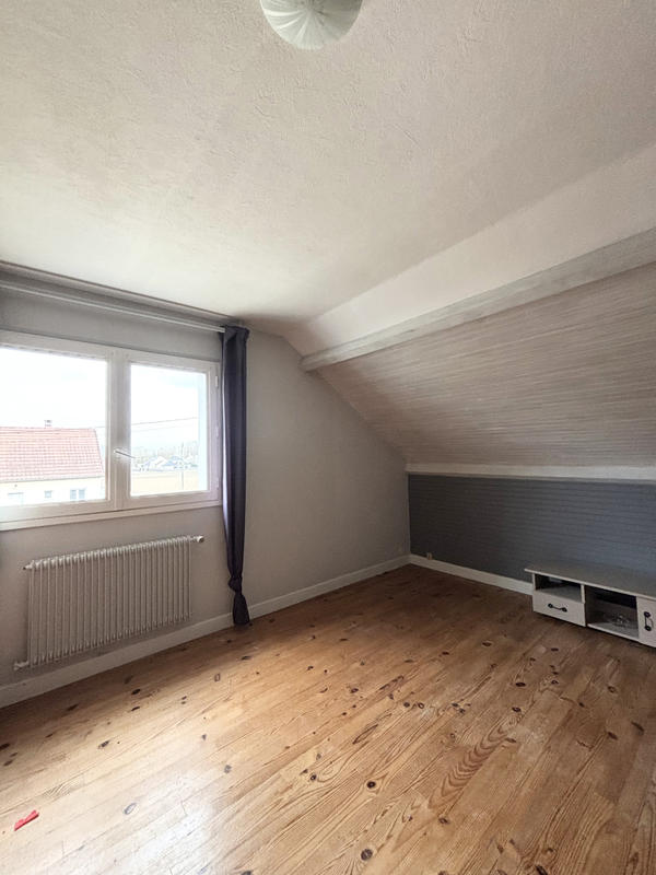 Maison - 115 m² - 6 pièces