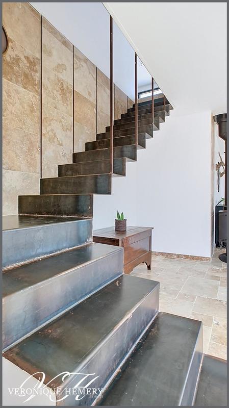 Maison - 198 m² - 5 pièces