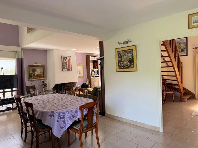 Maison - 143 m² - 6 pièces