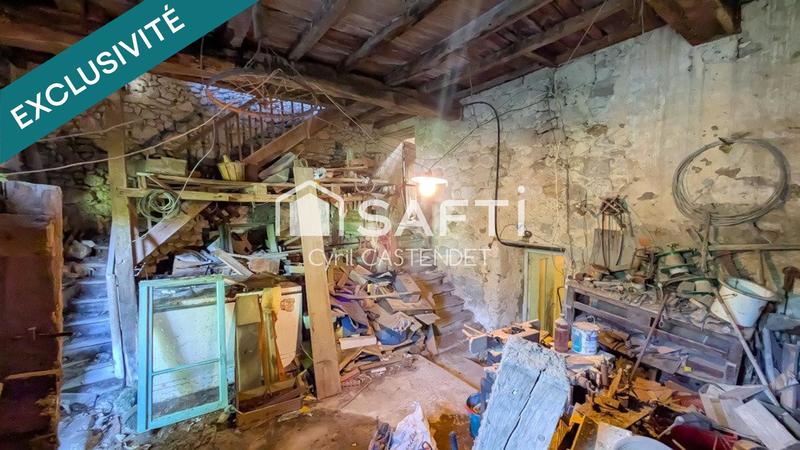 Maison - 140 m² - 12 pièces