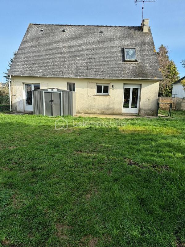 Maison traditionnelle - 110 m² - 7 pièces