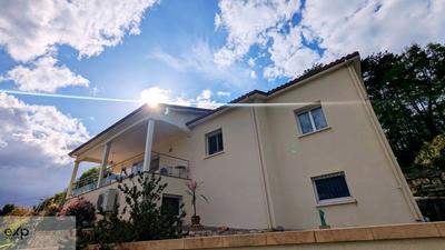 Maison contemporaine - 118 m² - 4 pièces