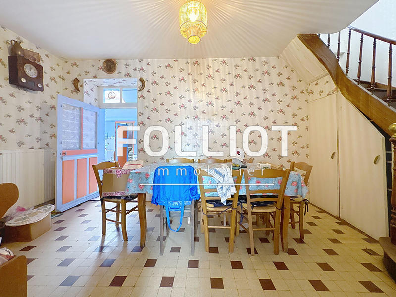 Maison - 102 m² - 6 pièces