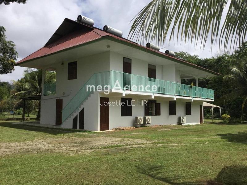 Immeuble - 254 m² - 10 pièces