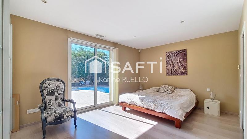 Maison - 212 m² - 5 pièces