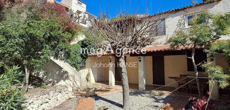 Maison - 101 m² - 4 pièces