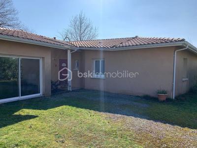 Villa - 140 m² - 7 pièces