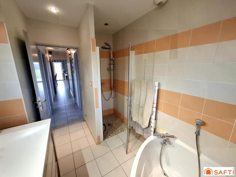 Maison - 115 m² - 5 pièces