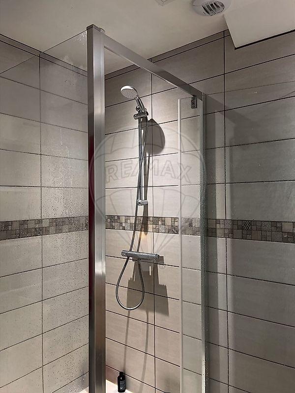 Maison - 162 m² - 7 pièces