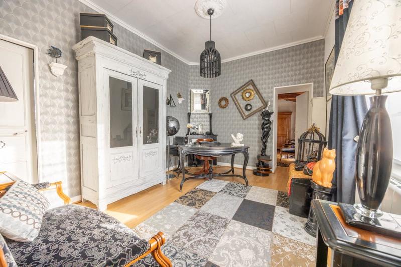 Maison - 182 m² - 7 pièces