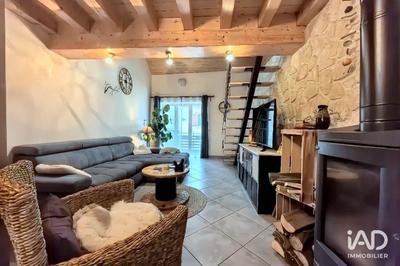 Maison - 97 m² - 4 pièces