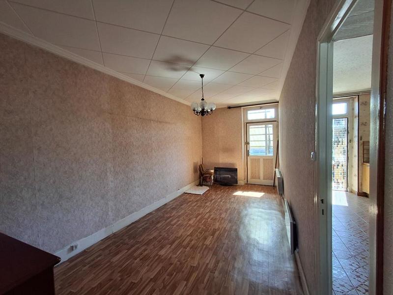 Maison - 170 m² - 9 pièces