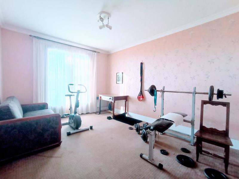 Maison - 292 m² - 11 pièces