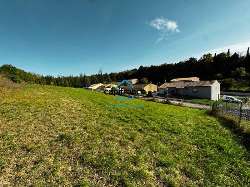 Terrain constructible - 1 125 m²