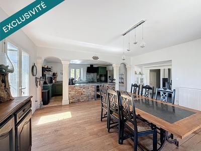 Maison - 170 m² - 6 pièces