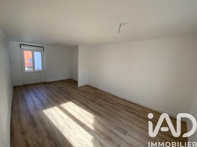 Maison - 106 m² - 5 pièces