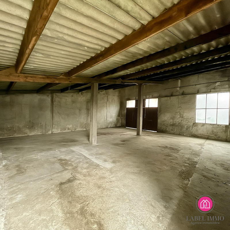 Maison - 99 m² - 5 pièces