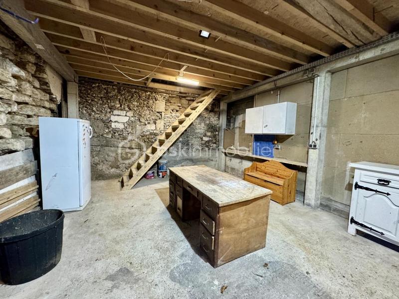 Maison traditionnelle - 194 m² - 7 pièces