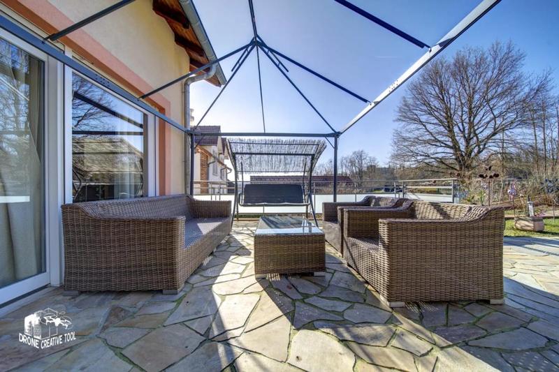 Maison - 164 m² - 6 pièces