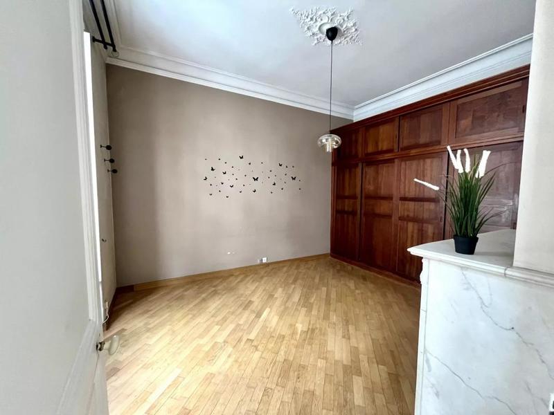 Duplex - 176 m² - 5 pièces