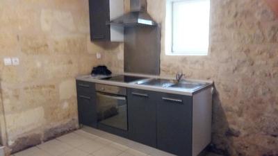 Maison en pierre - 52 m² - 2 pièces