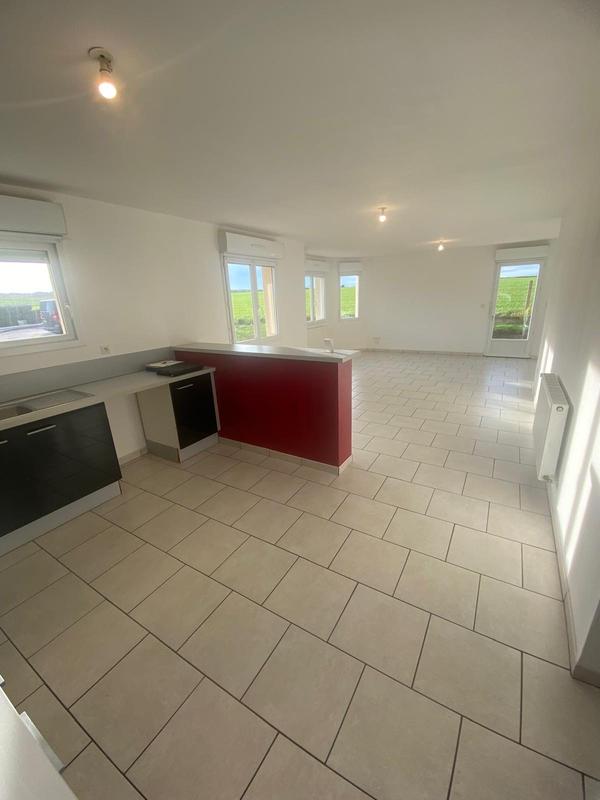 Maison - 102 m² - 4 pièces