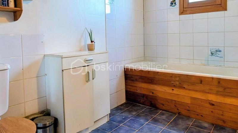 Maison de bois - 100 m² - 5 pièces