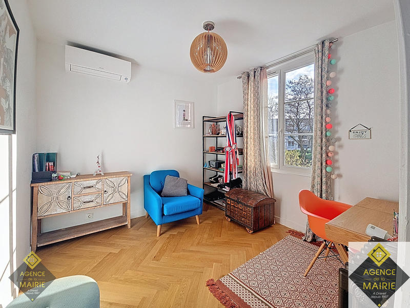 Maison - 137 m² - 7 pièces