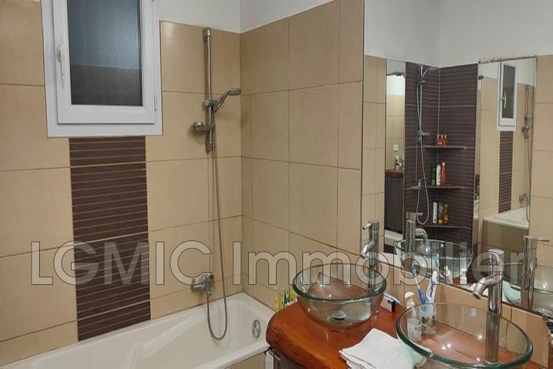 Maison - 236 m² - 8 pièces